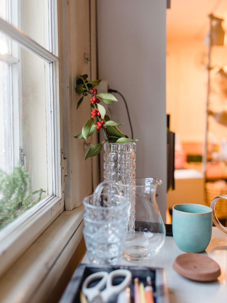 Ein Blick ins Büro von House of Klunkar. Einer der Wirkungsorte von Simone Angerer. Foto von Nina Bröll.